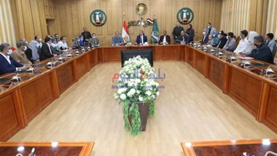خلال ترأسه المجلس التنفيذى .. محافظ المنوفية يصدر حزمة توجيهات