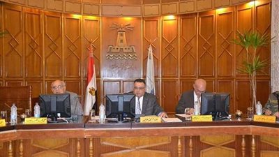 جامعة الإسكندرية: الاستغناء عن الخيام لتوفير أقصى درجات السلامة للطلاب