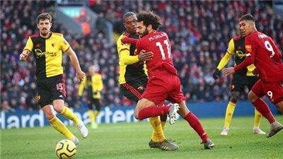 ليفربول ضد فياريال.. سيطرة حمراء بدون فاعلية في الشوط الأول تنهى بالتعادل السلبي