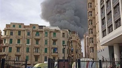 عقب حريق 4 محلات.. السيطرة على نشوب حريق في محل خامس بالمقطم