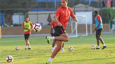 على هامش التدريب.. رامي ربيعه قام بالجري حول الملعب