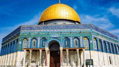 بث مباشر.. صلاة العشاء والتراويح من داخل وخارج المسجد الأقصى المبارك