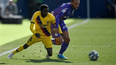 رسميًا.. برشلونة يُعلن تعاقده مع مهاجم ليجانيس لتعويض إصابة عثمان ديمبلي