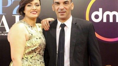 ياسر الزنكلوني لزوجته: بدونك ما رأيت عذراء باقية