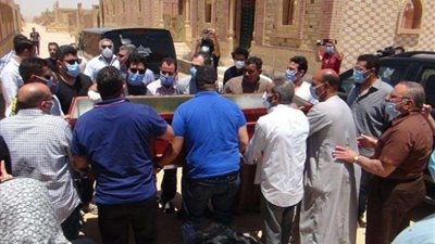 منذ قليل.. تشيع جثامين 13 شخصا من ضحايا غرق تروسيكل في ترعة السوالم بالبحيرة