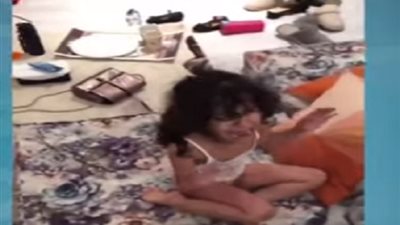 تسليم الطفلة 