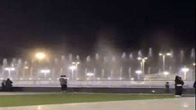 شاهد.. النافورة التفاعلية بحديقة النورس برابغ السعودية تتراقص في مشهد رائع