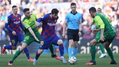 هاتريك لميسي.. برشلونة ينهي الشوط الأول بالتقدم على إيبار بثلاثية نظيفة (فيديو)