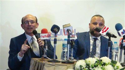 انطلاق ندوة تكريم الفنان محمد صبحي بقصر السينما (صور)