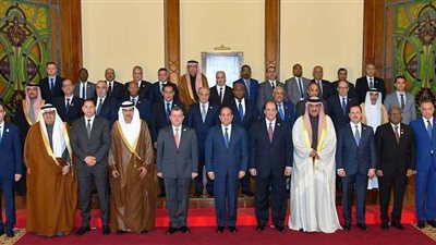 السيسي يستقبل رؤساء أجهزة المخابرات المشاركين في 