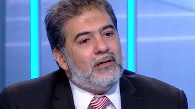 محسن محيي الدين: 