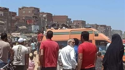 مصرع مواطن أسفل عجلات مترو الأنفاق بمحطة شبرا الخيمة انشطر نصفين