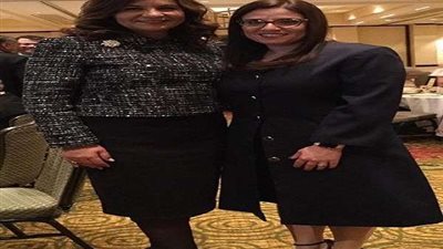 وزيرة الهجرة تصل 