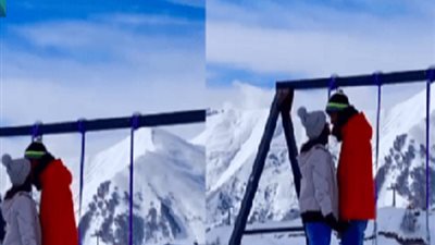 شاهد.. قبلة حميمية علنية من فوز العتيبي لزوجها علنًا تشعل غضب السوشيال ميديا