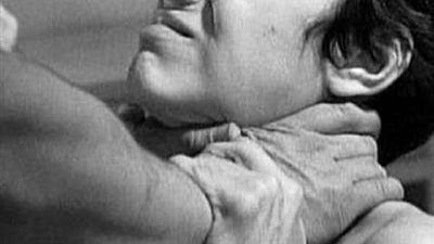 عاجل| بسبب خلافات على الحصة.. مدير مدرسة يخنق معلمًا داخل الفصل