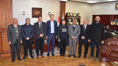 محافظ مطروح يستقبل مسئولي منظمة الإيفاد لمتابعة مشروعات الموائمة في البيئة الصحراوية