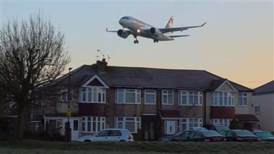 طائرات حربية صينية تخترق منطقة الدفاع الجوي لتايوان