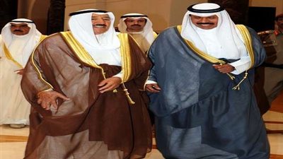 أمير الكويت وولي العهد يهنئان الشعب بمناسبة العيد الوطني