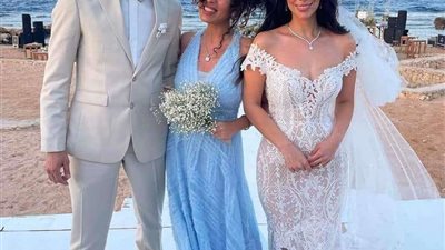 نجلة أحمد راتب تشن هجوما ناريا على حفل زفاف محمد فراج وبسنت شوقي