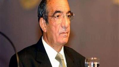 زكريا عزمي عن تصريحات عمرو موسى بشأن مبارك: كذب وافتراء