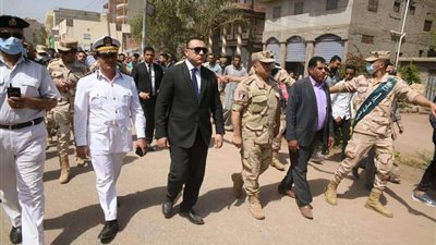 نائب محافظ الدقهلية يشارك جنازة الشهيد جندي السيد المهدي المعداوي