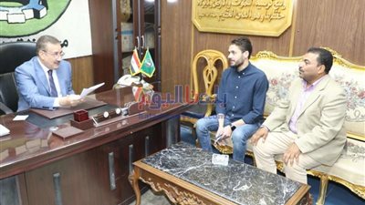 في لقائة اليوم بالمواطنين .. تعرف على قرارات محافظ المنوفية