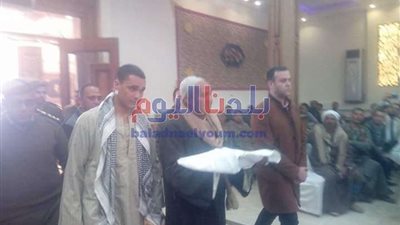 بحضور طبيب الغلابة ومدير الأمن.. إنهاء خصومة ثأرية جنوب بني سويف