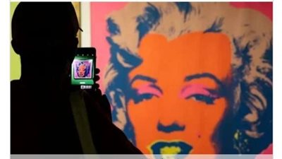 لوحة لمارلين مونرو تحطم الرقم القياسي للمزادات.. 195 مليون دولار