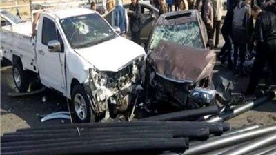 إصابة مسنة فى حادث تصادم سيارتين علي الطريق الصحراوي الشرقي بقنا