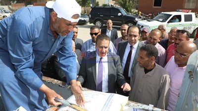 محافظ المنوفية يتفقد انتظام توريد القمح بالصوامع المعدنية