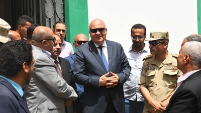 ضمن مبادرة حياة كريمة.. محافظ قنا يفتتح مدرسة الدهسة للتعليم الأساسى بفرشوط