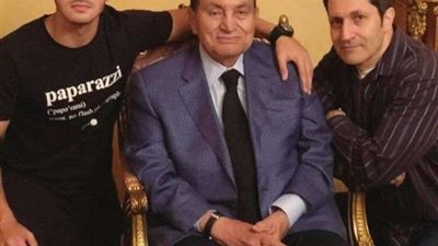 خاص| فريد الديب يكشف مفاجأة عن ثروة مبارك.. كم تبلغ؟