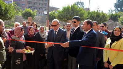 محافظ القليوبية يدشن مبادرة صحة المرأة والسيدات الحوامل