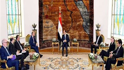 السيسي يبحث مع رئيس البرلمان النمساوي تعزيز العلاقات الثنائية