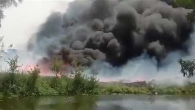 النيابة تحقق في واقعة حريق مصنع أسفنج بالشرقية