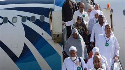 بعد قرار السعودية.. شركات الطيران الخاصة تصدر قرار بشأن العمرة