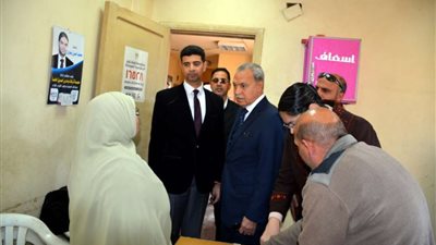 محافظ القليوبية يبدي استيائه من إهمال مركز شباب بكفر شكر