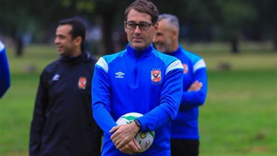 فايلر يسبق الأهلي لمعاينة ملعب التدريب