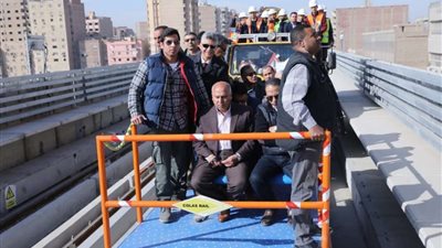 كامل الوزير يتابع التشطيبات النهائية للمرحلة الرابعة للمترو تمهيدًا لافتتاحها 25 أبريل