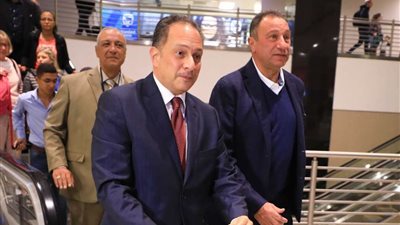 سفير مصر بجنوب إفريقيا يدعو بعثة الأهلي على مأدبة عشاء اليوم