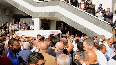 تشييع جثمان الراحل صلاح منتصر من مسجد عمر مكرم غدا