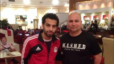 مدرب بالاتحاد الإنجليزي عن دعم محمد صلاح لـ مؤمن زكريا: لقطة الموسم