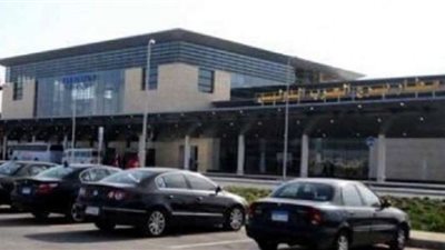 التحفظ على أدوية سرطان محظورة بمطار برج العرب الدولي