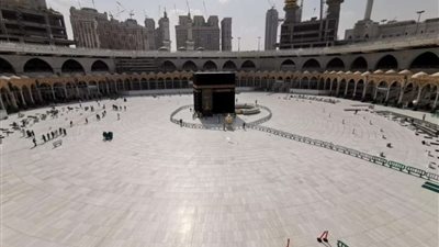 بالصور| فنان مصري آخر من خرج من الحرم المكي قبل إخلائه.. تعرف عليه