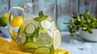 معلومات صادمة لا تعرفها عن شرب الماء بالليمون.. تعرف عليها