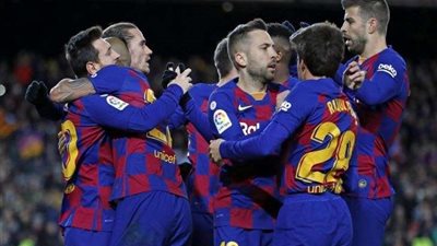 برشلونة يسعى لتخطي أحزانه ومصالحة جماهيره ضد ريال سوسيداد