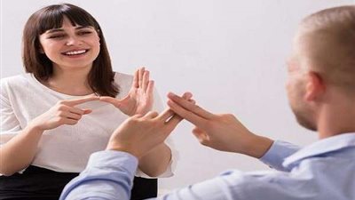 مستقبل وطن: تدريس لغة الإشارة يهدف لدمج ذوي الإعاقة في المنظومة الجديدة