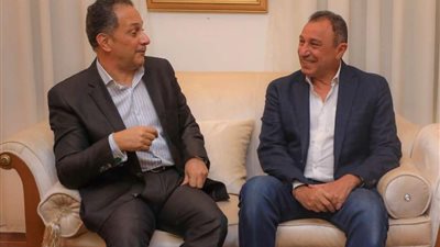 ‎سفير مصر بجنوب إفريقيا يرافق الأهلي إلى ملعب لوكاس موريبي