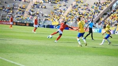 الأهلي يخطف التعادل 1 /1 من صن داونز في الشوط الأول