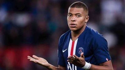 معاناة برشلونة وتأثر الفريق من انتقال مبابي لريال مدريد